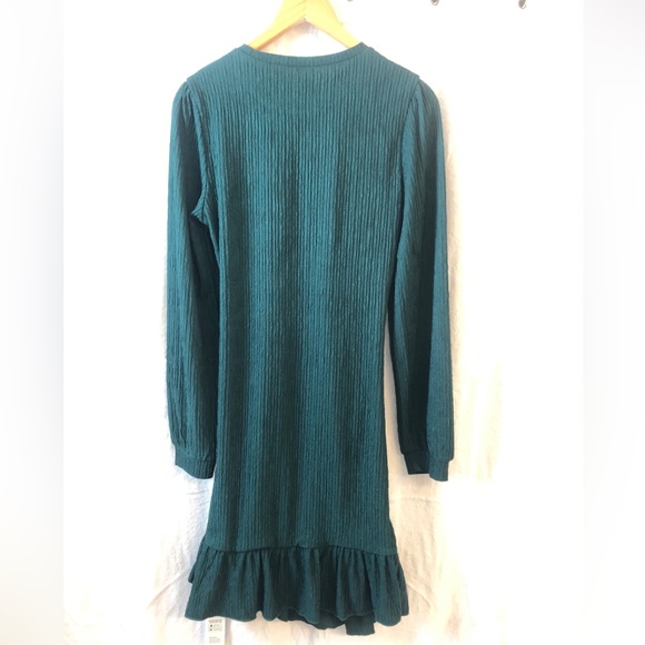 🚗3/$30 Cupshe dress - Picture 6 of 6